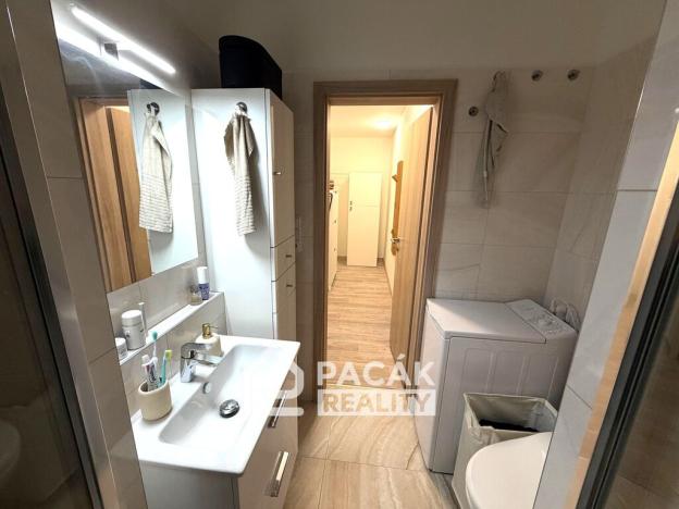 Pronájem bytu 2+1, Olomouc - Nová Ulice, tř. Svornosti, 45 m2