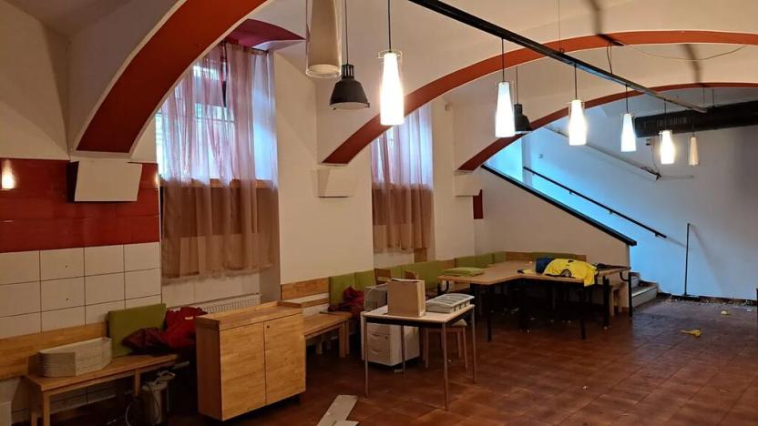 Pronájem obchodního prostoru, Praha - Nové Město, Bolzanova, 100 m2