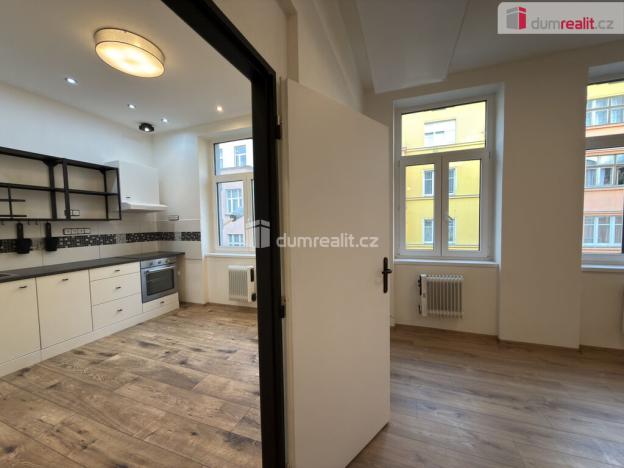 Pronájem bytu 2+kk, Děčín - Děčín IV-Podmokly, Jungmannova, 38 m2