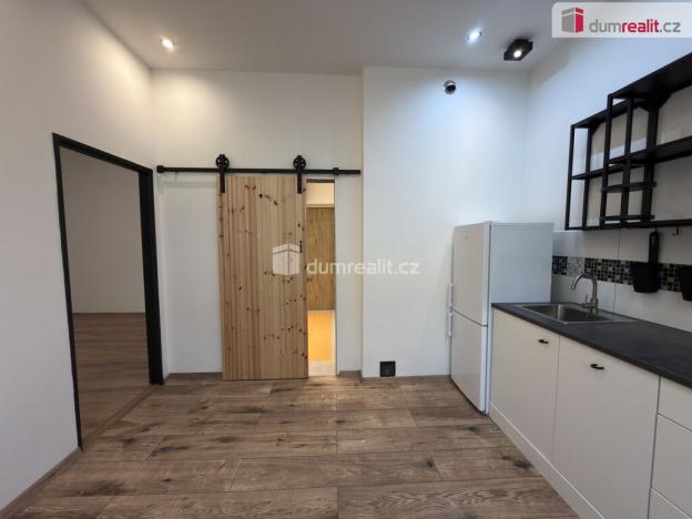 Pronájem bytu 2+kk, Děčín - Děčín IV-Podmokly, Jungmannova, 38 m2
