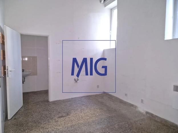 Pronájem obchodního prostoru, Brno, Merhautova, 70 m2