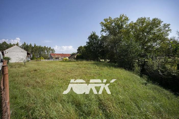 Prodej pozemku pro bydlení, Sezemice, 998 m2