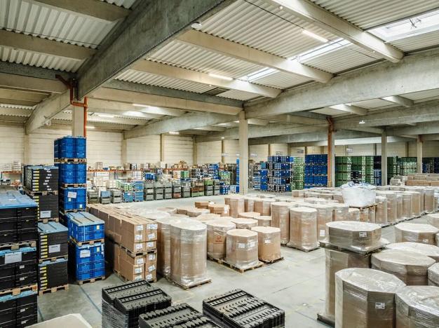 Pronájem skladu, Cheb, 1000 m2