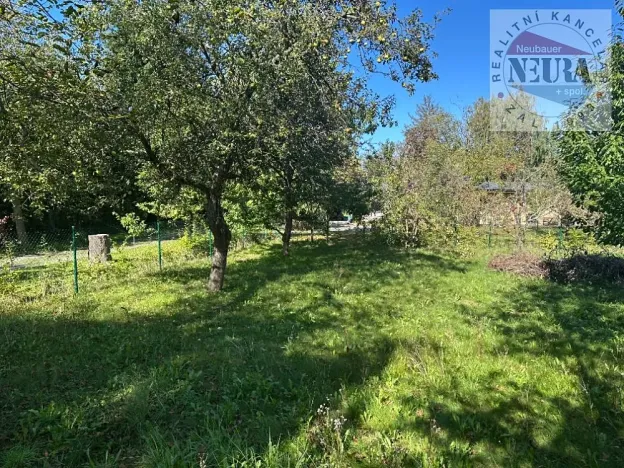 Pronájem zahrady, Mukařov, 1022 m2