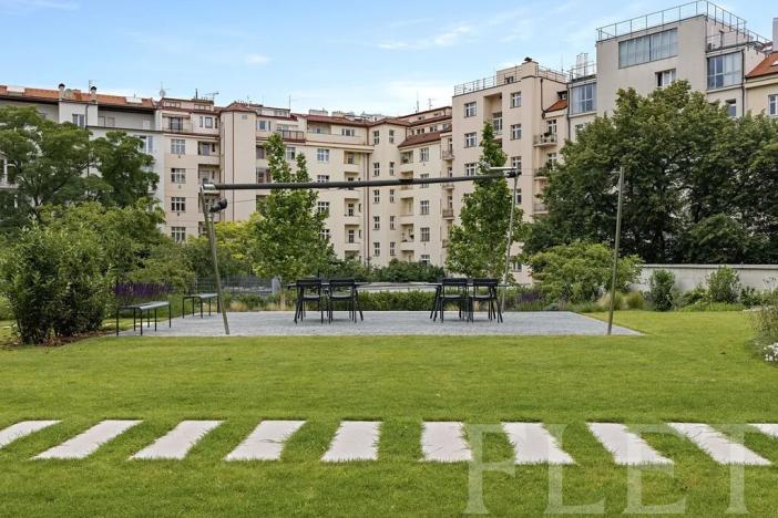 Pronájem bytu 1+kk, Praha - Bubeneč, Vítězné náměstí, 37 m2