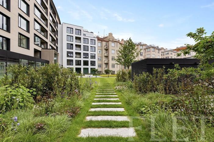 Pronájem bytu 2+kk, Praha - Bubeneč, Vítězné náměstí, 61 m2