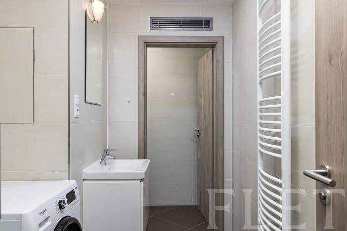 Pronájem bytu 1+kk, Praha - Vršovice, Petrohradská, 41 m2