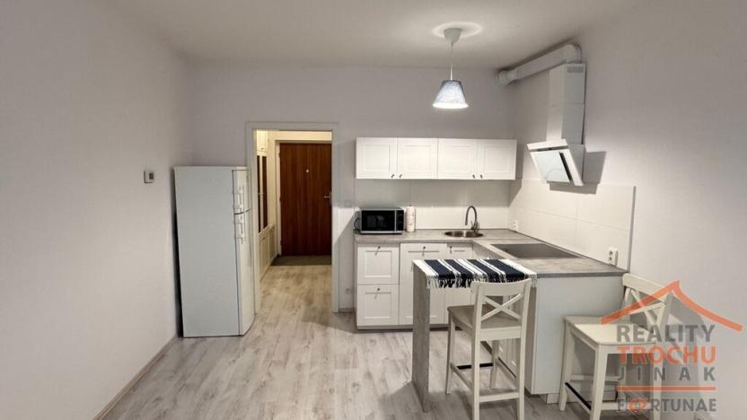 Pronájem bytu 1+kk, Hradec Králové, Jana Masaryka, 31 m2