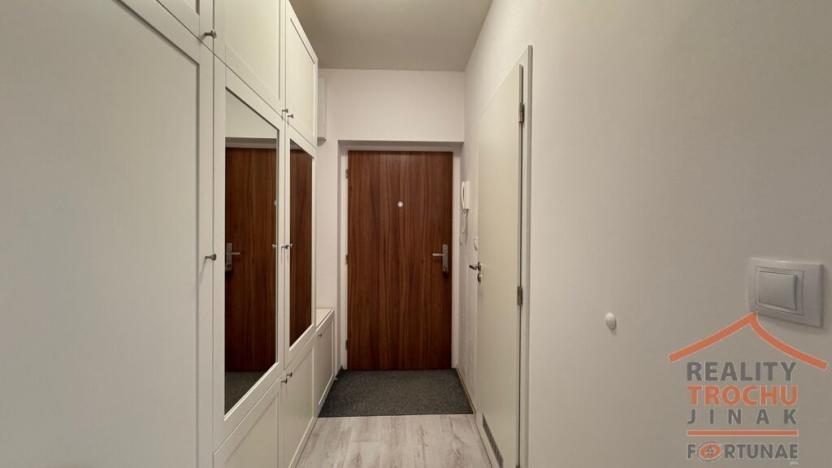 Pronájem bytu 1+kk, Hradec Králové, Jana Masaryka, 31 m2