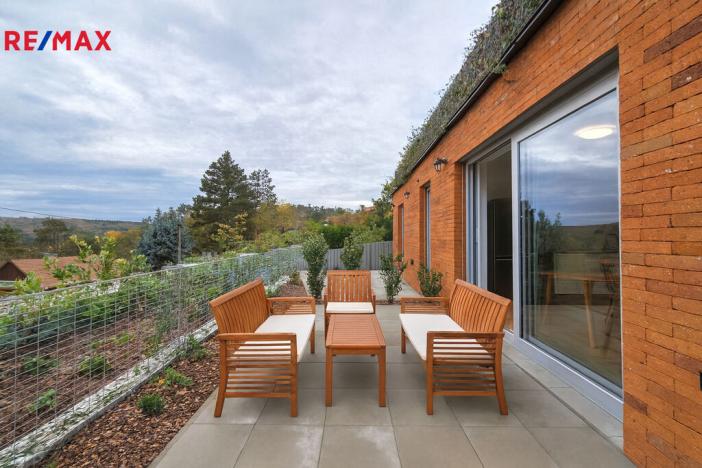 Pronájem bytu 2+kk, Všenory, Ke Hřbitovu, 51 m2