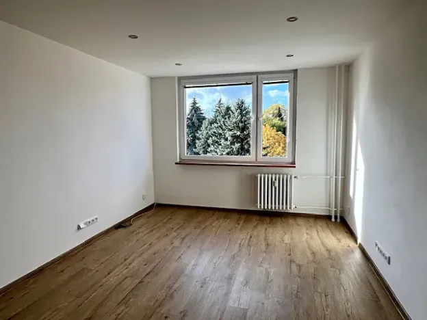 Pronájem bytu 2+kk, Nové Strašecí, Zahradní, 43 m2