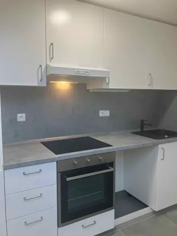 Pronájem bytu 2+kk, Kostelec nad Labem, Neratovická, 53 m2