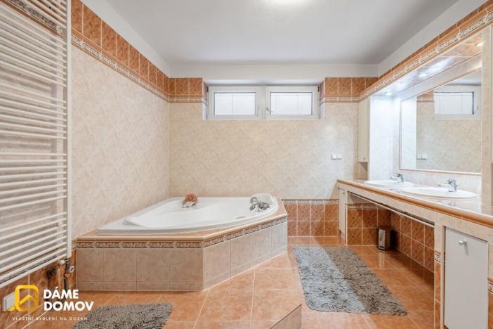 Prodej rodinného domu, Zlín, Nad Vývozem, 315 m2