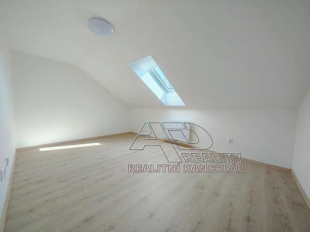 Pronájem bytu 2+kk, České Budějovice, Fráni Šrámka, 59 m2