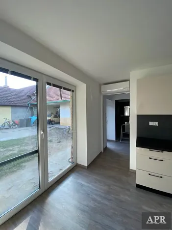 Pronájem bytu 2+kk, Ostrožská Nová Ves, Dědina, 45 m2