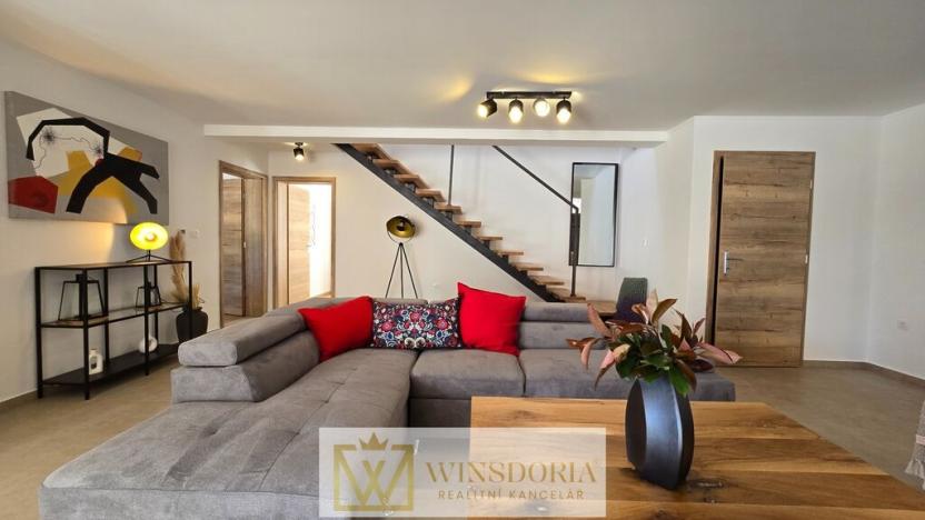 Prodej rodinného domu, Jadranovo,Chorvatsko, 200 m2