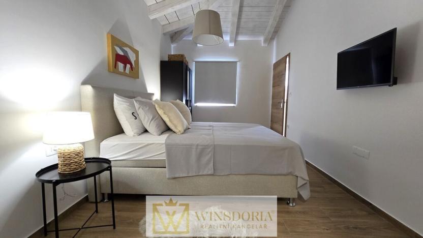 Prodej rodinného domu, Jadranovo,Chorvatsko, 200 m2