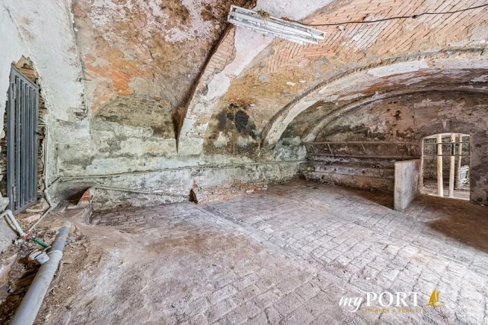 Prodej rodinného domu, Kunějovice, 275 m2