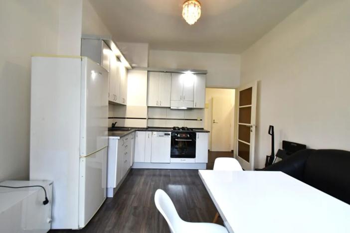 Pronájem bytu 2+kk, Praha - Holešovice, Veletržní, 44 m2