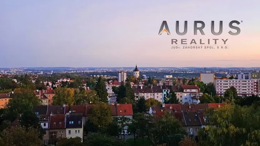 Prodej bytu 2+1, Praha - Kobylisy, Taussigova, 59 m2