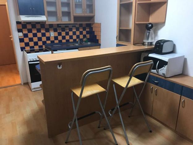 Pronájem bytu 1+kk, Praha - Letňany, Třinecká, 39 m2