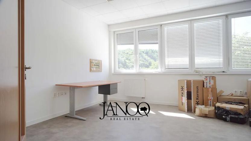 Pronájem kanceláře, Bílovice nad Svitavou, Žižkova, 198 m2