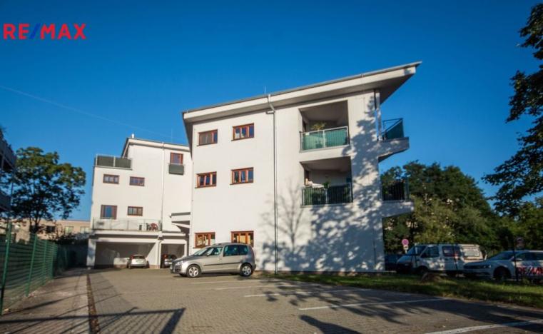 Pronájem bytu 1+kk, Hradec Králové - Nový Hradec Králové, Mrštíkova, 55 m2