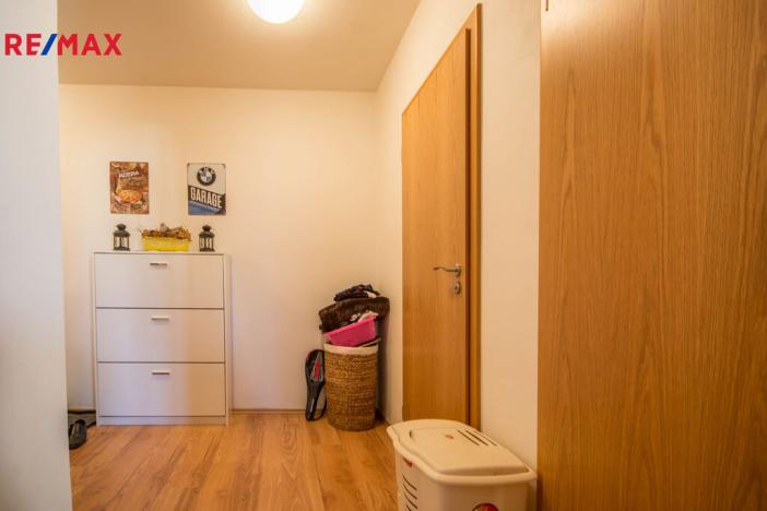 Pronájem bytu 1+kk, Hradec Králové - Nový Hradec Králové, Mrštíkova, 55 m2