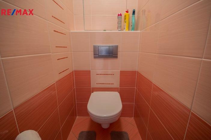 Pronájem bytu 1+kk, Hradec Králové - Nový Hradec Králové, Mrštíkova, 55 m2