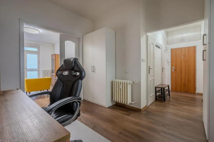 Pronájem bytu 2+1, Praha - Smíchov, Stroupežnického, 63 m2