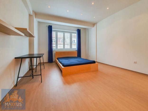 Pronájem bytu 2+kk, Praha - Žižkov, Viklefova, 45 m2