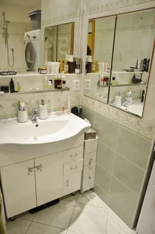 Pronájem bytu 4+1, Praha - Modřany, Petržílova, 93 m2