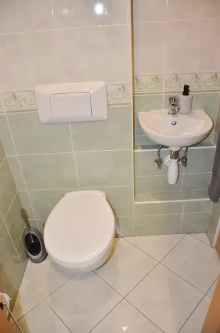 Pronájem bytu 4+1, Praha - Modřany, Petržílova, 93 m2