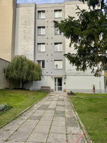Prodej bytu 1+kk, Ostrava - Polanka nad Odrou, Heleny Salichové, 27 m2
