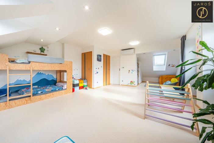 Pronájem rodinného domu, Kladno, A. Dvořáka, 242 m2