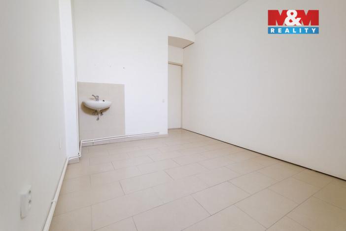 Prodej obchodního prostoru, Praha - Vinohrady, Chodská, 77 m2