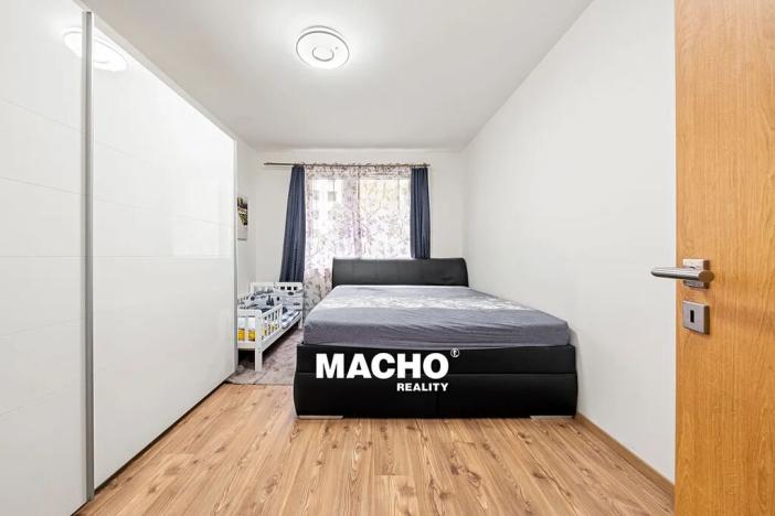 Prodej bytu 3+kk, Praha - Letňany, Křivoklátská, 98 m2