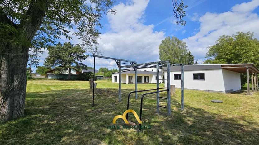 Prodej komerční nemovitosti, Doubravička, 195 m2