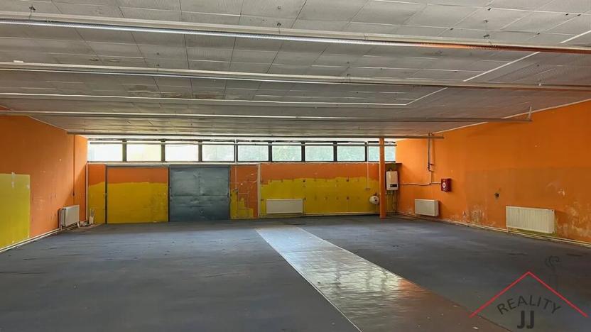 Pronájem obchodního prostoru, Kladno, Václavské náměstí, 292 m2