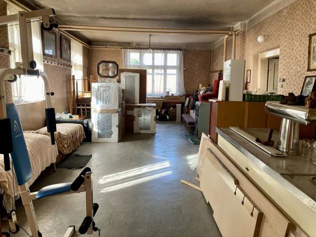 Prodej výrobních prostor, Bratronice, Hlavní, 300 m2