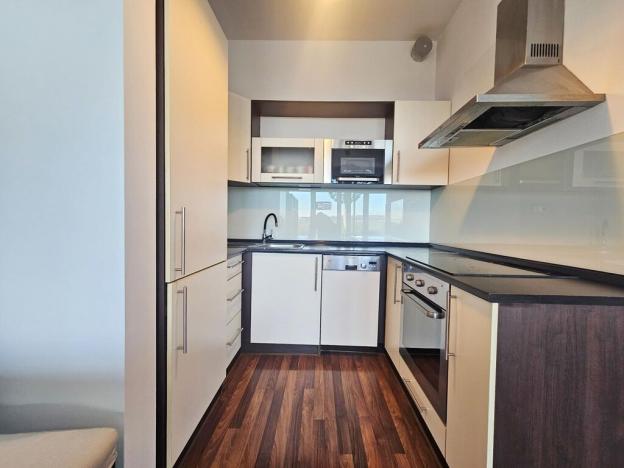 Pronájem bytu 2+kk, Praha - Holešovice, Jankovcova, 70 m2