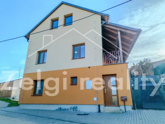 Prodej apartmánu, Bulhary, 200 m2