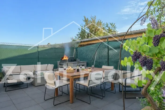 Prodej apartmánu, Bulhary, 200 m2