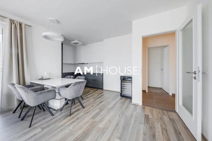 Pronájem bytu 4+kk, Praha - Vysočany, Smržových, 100 m2