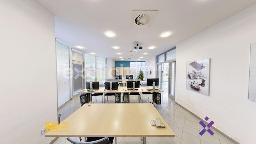 Pronájem kanceláře, Uherský Brod, U Korečnice, 48 m2