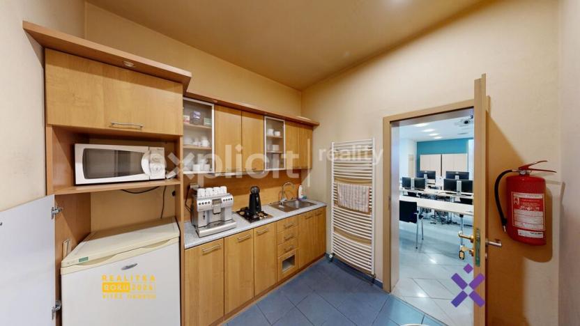 Pronájem kanceláře, Uherský Brod, U Korečnice, 48 m2