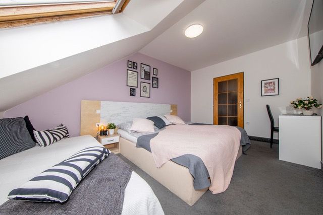 Pronájem bytu 2+kk, Praha - Smíchov, U Santošky, 50 m2