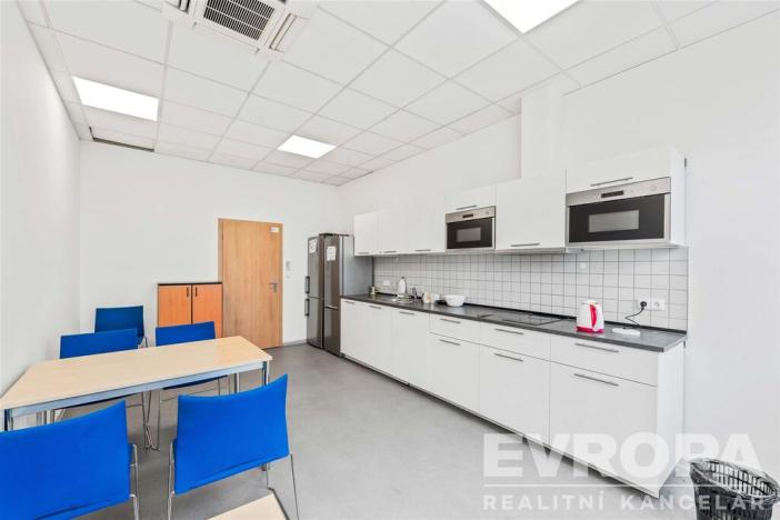Pronájem kanceláře, Praha - Strašnice, V olšinách, 45 m2