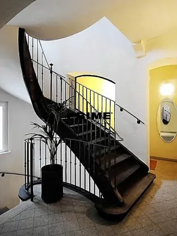Pronájem bytu 3+1, Praha - Malá Strana, Hroznová, 73 m2