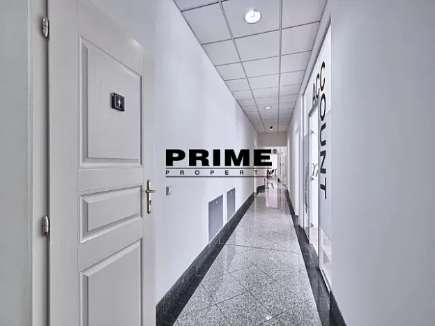 Pronájem kanceláře, Praha - Nové Město, Soukenická, 212 m2